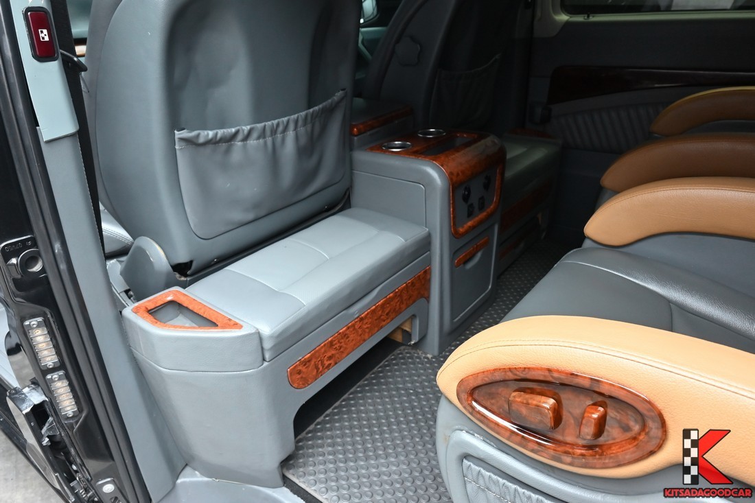 Mercedes-Benz Vito 2.1 W639 115 CDI ปี 2009 DVD และ TV ภายในรถ