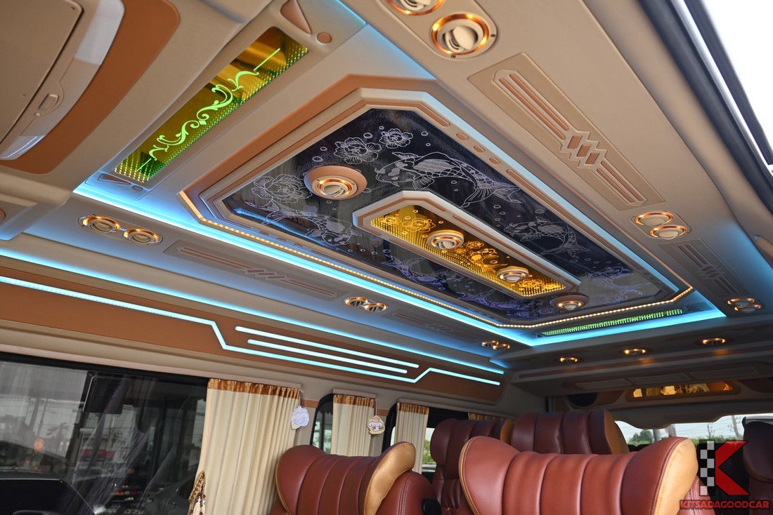 ดีไซน์ฝ้าเพดานลายไฟ LED