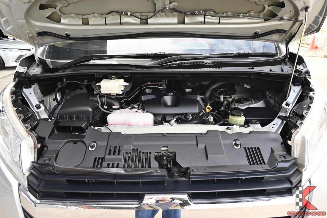 ห้องเครื่องยนต์ดีเซล 2.8 ลิตร