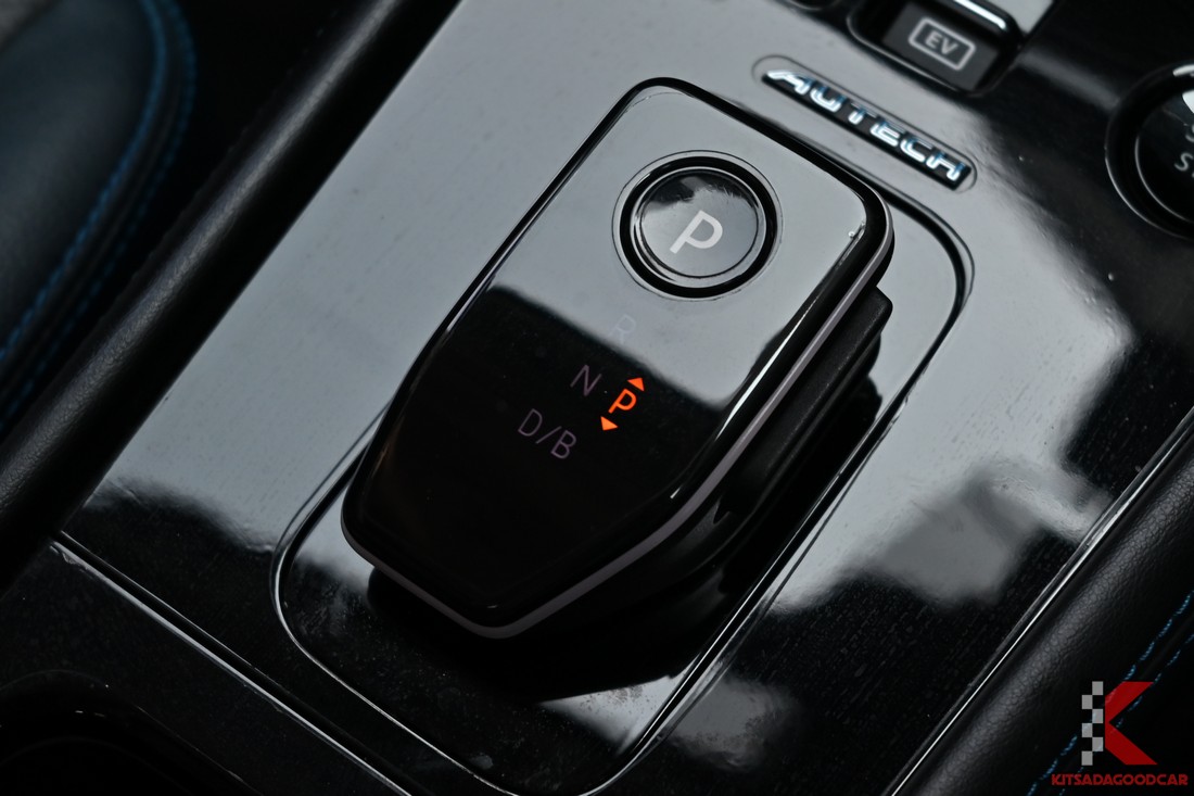 Nissan Kicks e-POWER AUTECH ปี 2023 เบาะหลัง