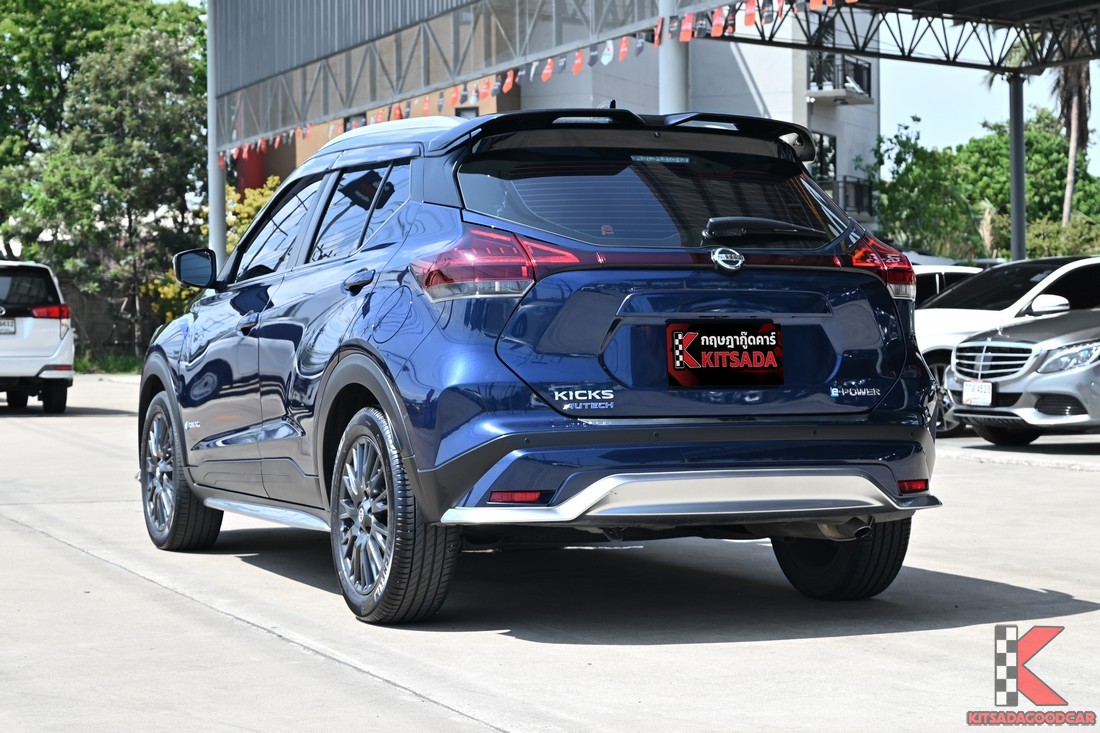 Nissan Kicks e-POWER AUTECH ปี 2023 มุมท้ายเฉียง
