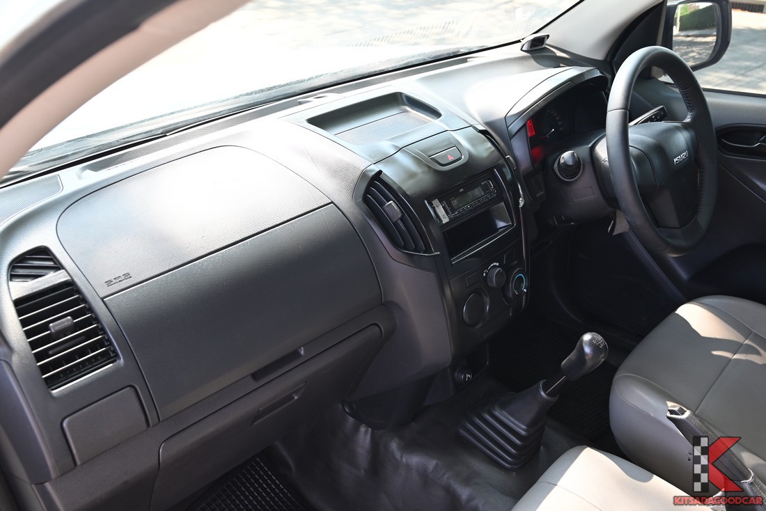 Isuzu D-Max 1.9 SPARK ปี 2019 มือสอง คอนโซลหน้า