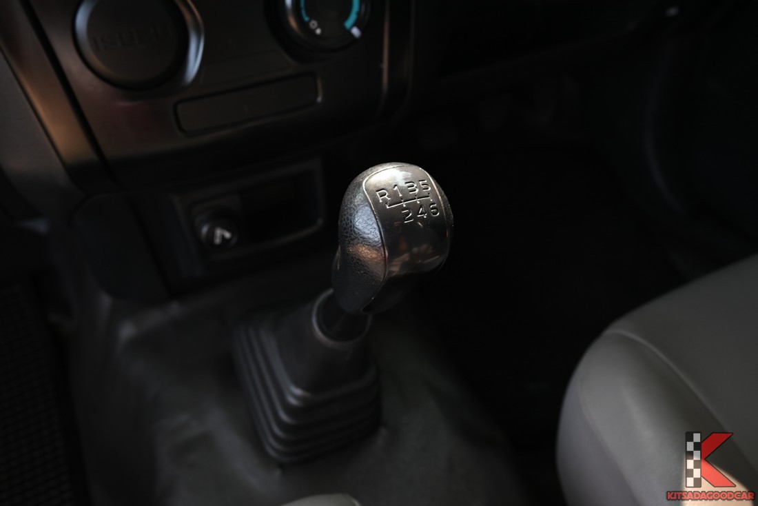 Isuzu D-Max 1.9 SPARK ปี 2019 มือสอง คันเกียร์ธรรมดา