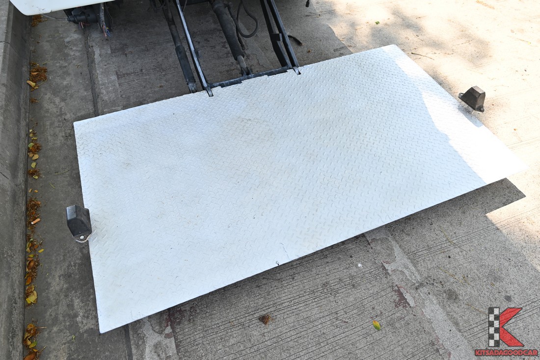 Isuzu D-Max 1.9 SPARK ปี 2019 มือสอง ลิฟต์ยกของท้าย