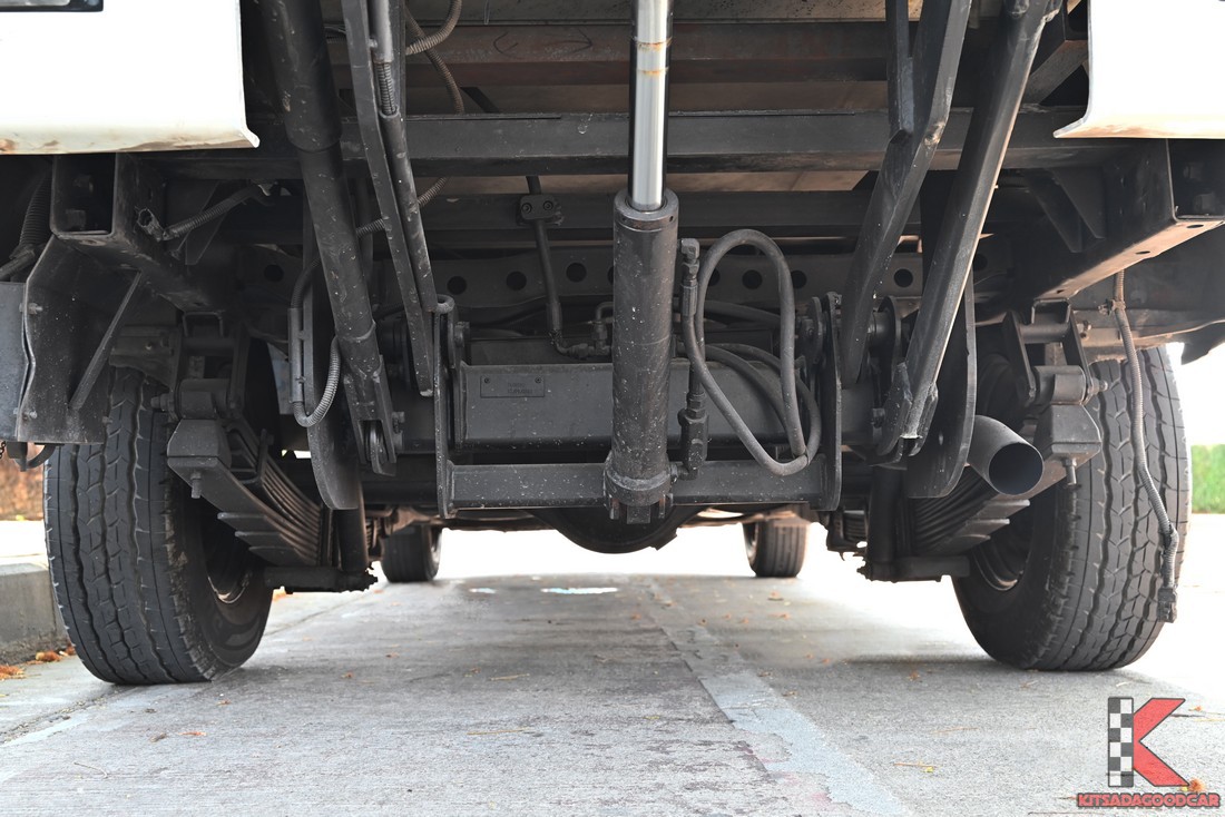 Isuzu D-Max 1.9 SPARK ปี 2019 มือสอง ช่วงล่างด้านท้าย