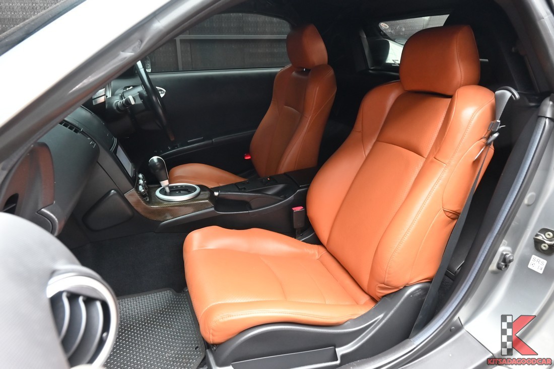 Nissan 350Z 3.5 V6 Convertible AT ปี 2010 ไฟหน้าไมเนอร์เชนจ์