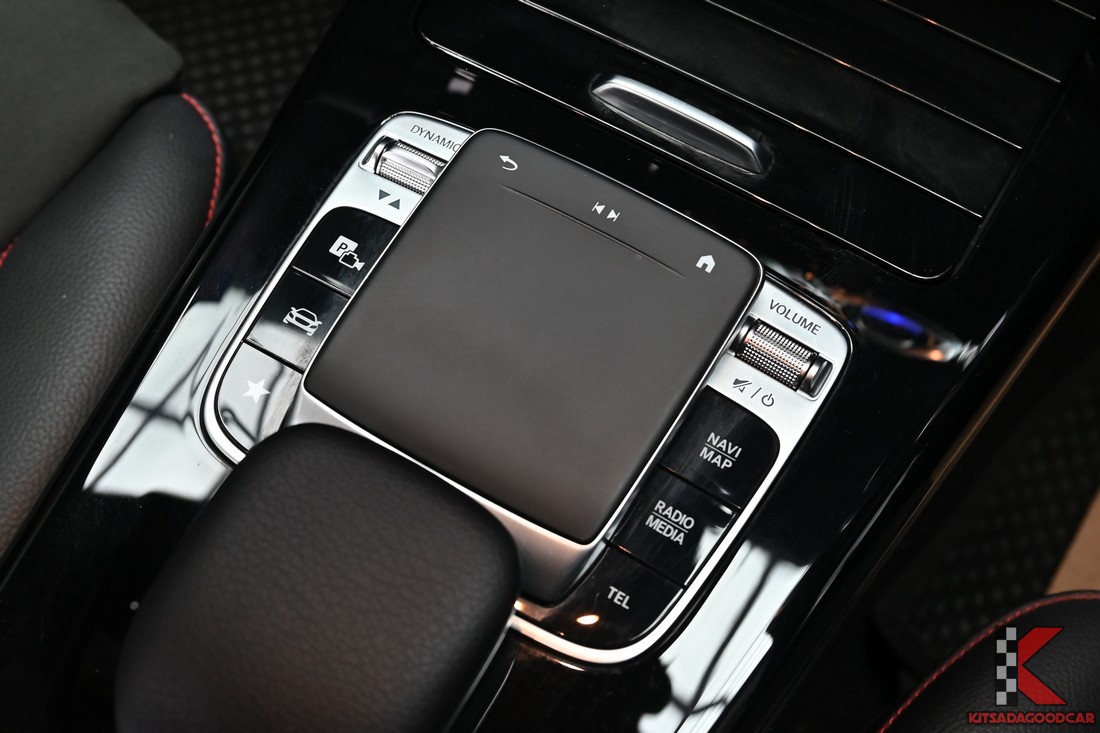 Mercedes-Benz A200 AMG Dynamic 2020 มือสอง เบาะไฟฟ้า