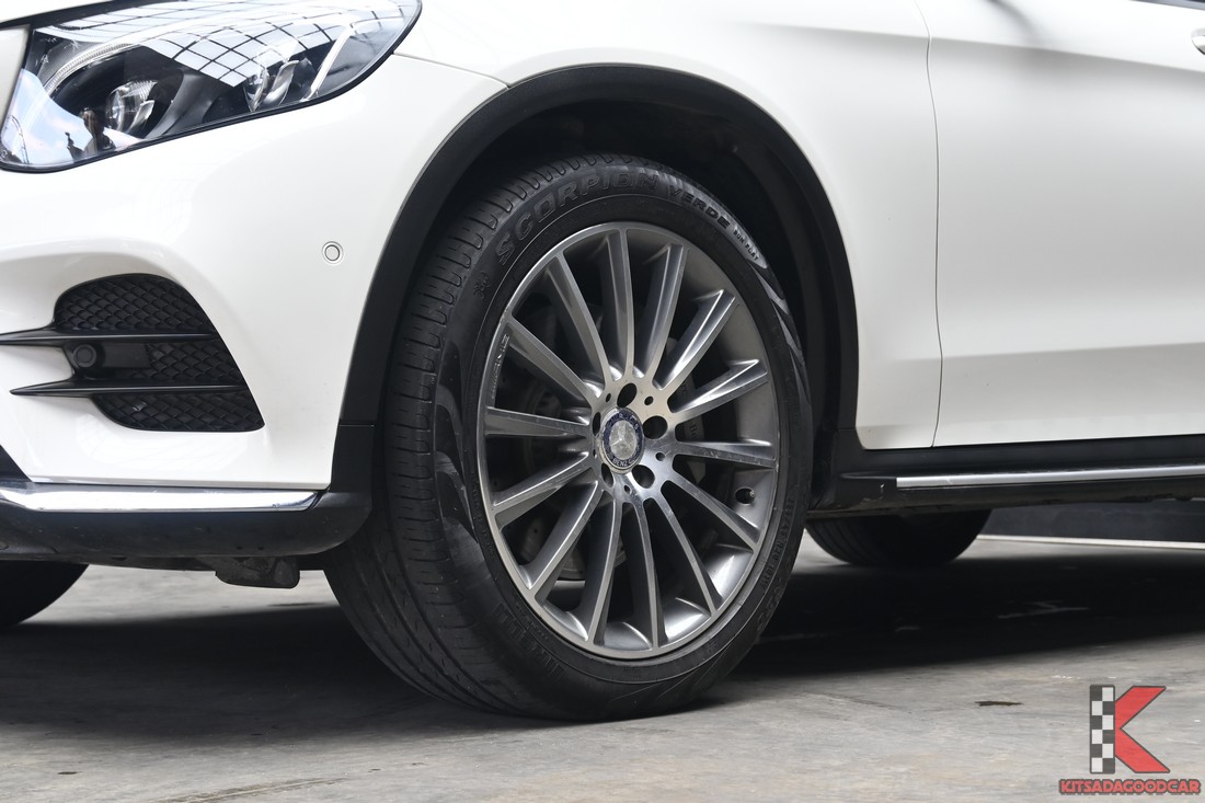 Mercedes-Benz GLC250d W253 AMG Dynamic ปี 2017 ชุดแต่ง AMG