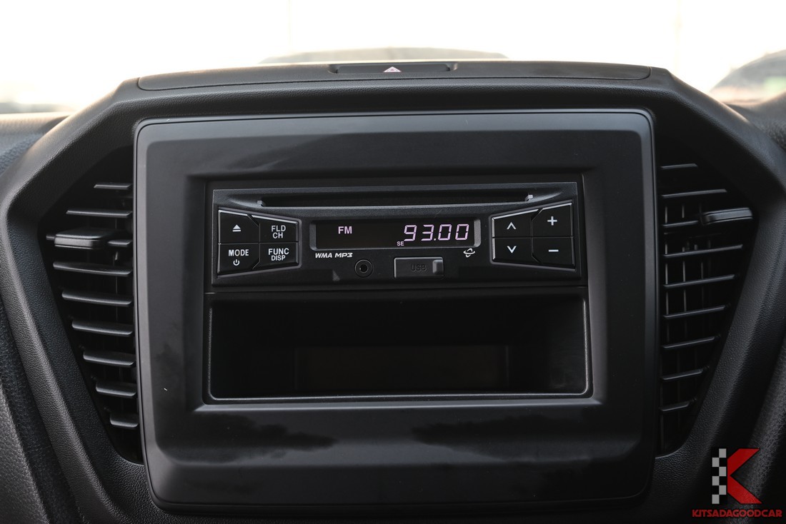 ชุดวิทยุ/เครื่องเสียงเดิมจากโรงงาน