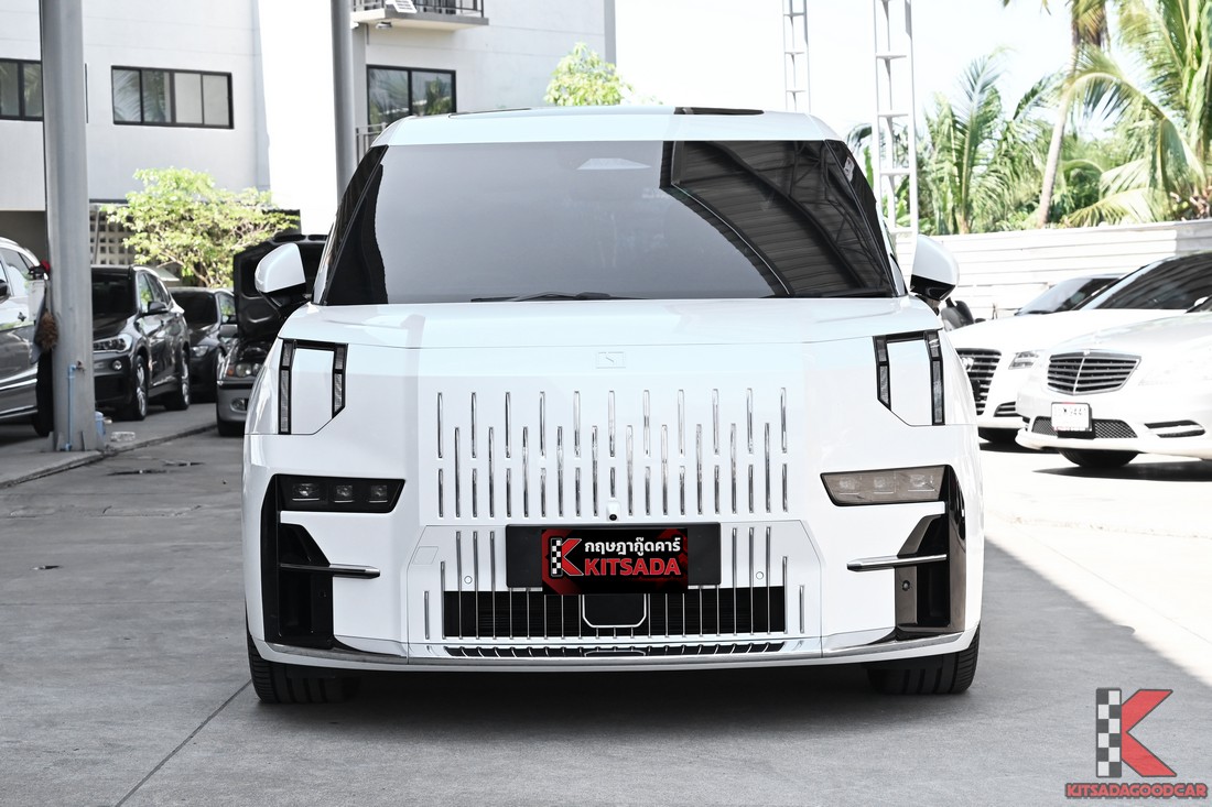 ZEEKR 009 2026 มือสอง ด้านหน้าตรง (2)