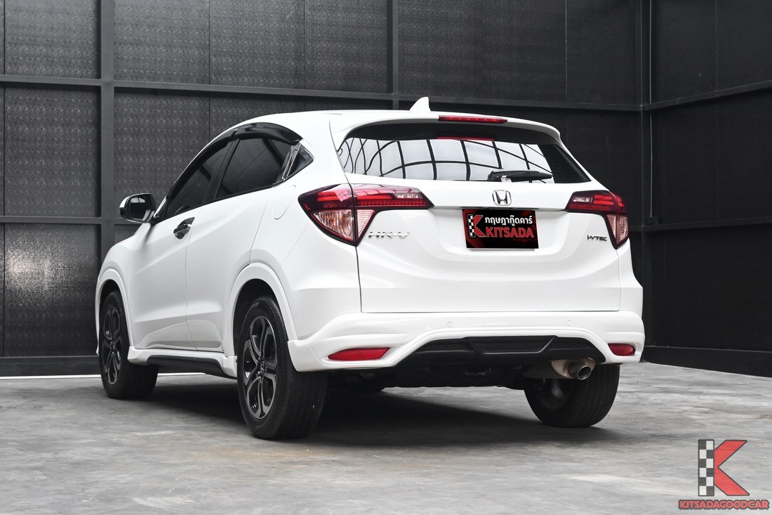 Honda HR-V 1.8 EL ปี 2018 สีขาว รหัส DBCC ภาพคันจริงลำดับ 3