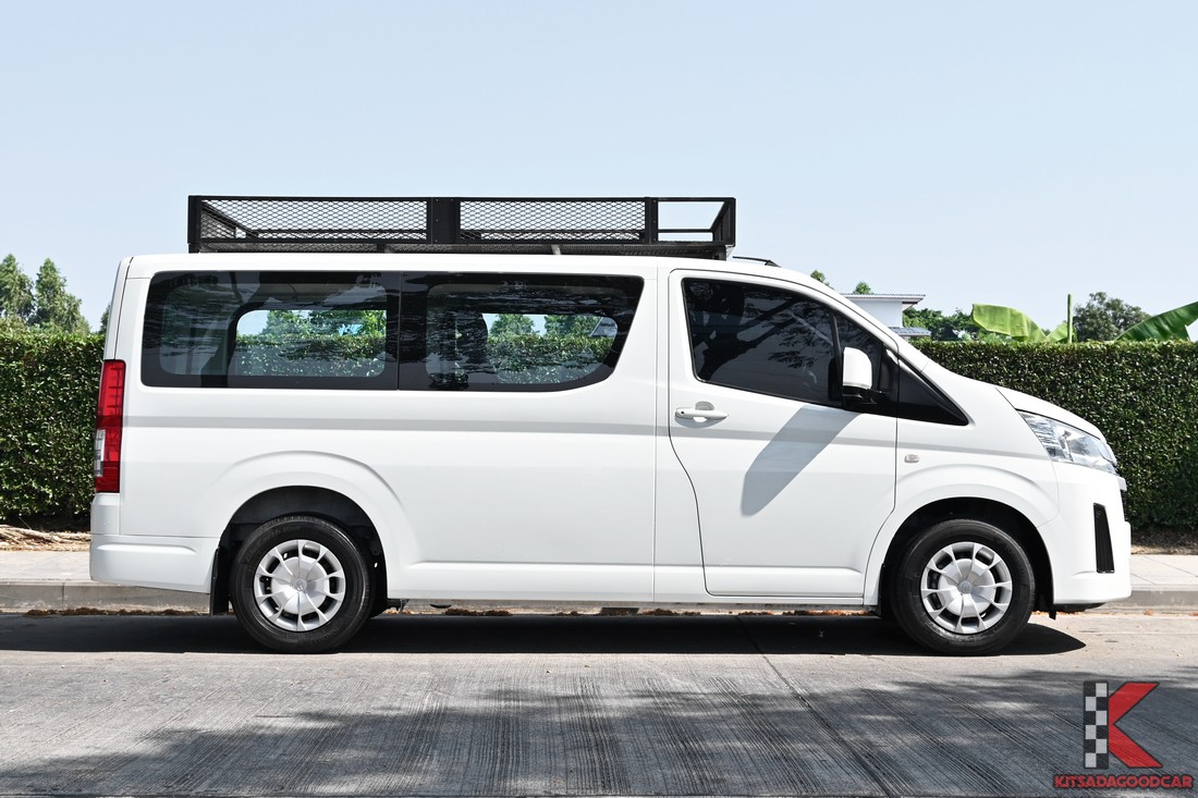 รูป Toyota Hilux Revo มุมที่ 5