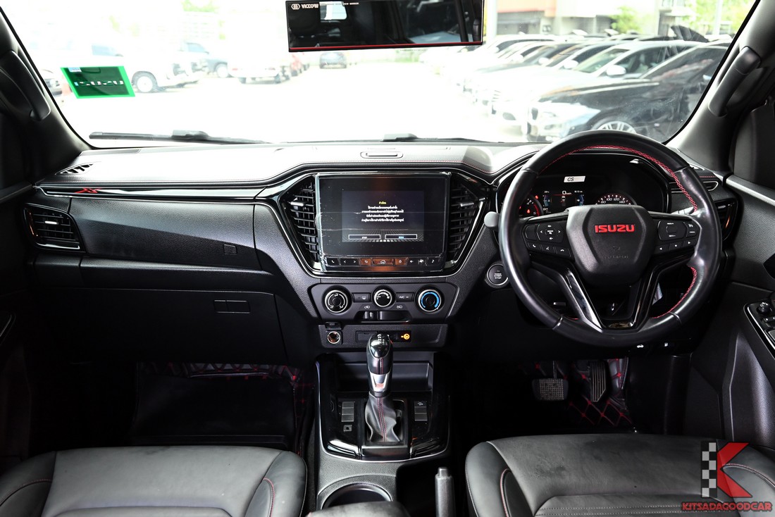 Isuzu D-MAX X-Series Hi-Lander Z 2022 มือสอง คอนโซลหน้า