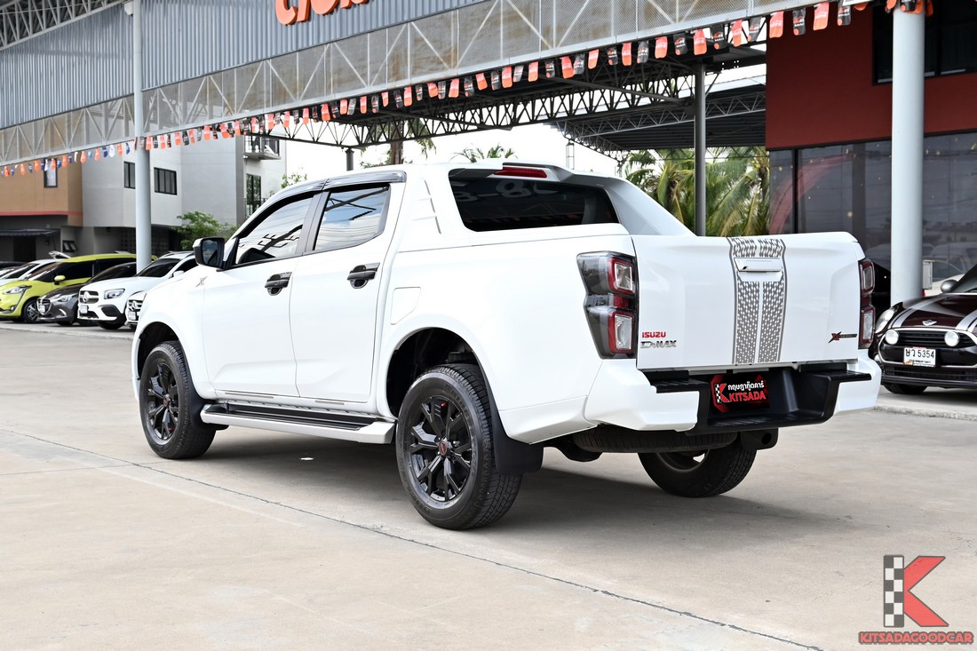 Isuzu D-MAX X-Series Hi-Lander Z 2022 มือสอง มุมด้านข้างหน้า