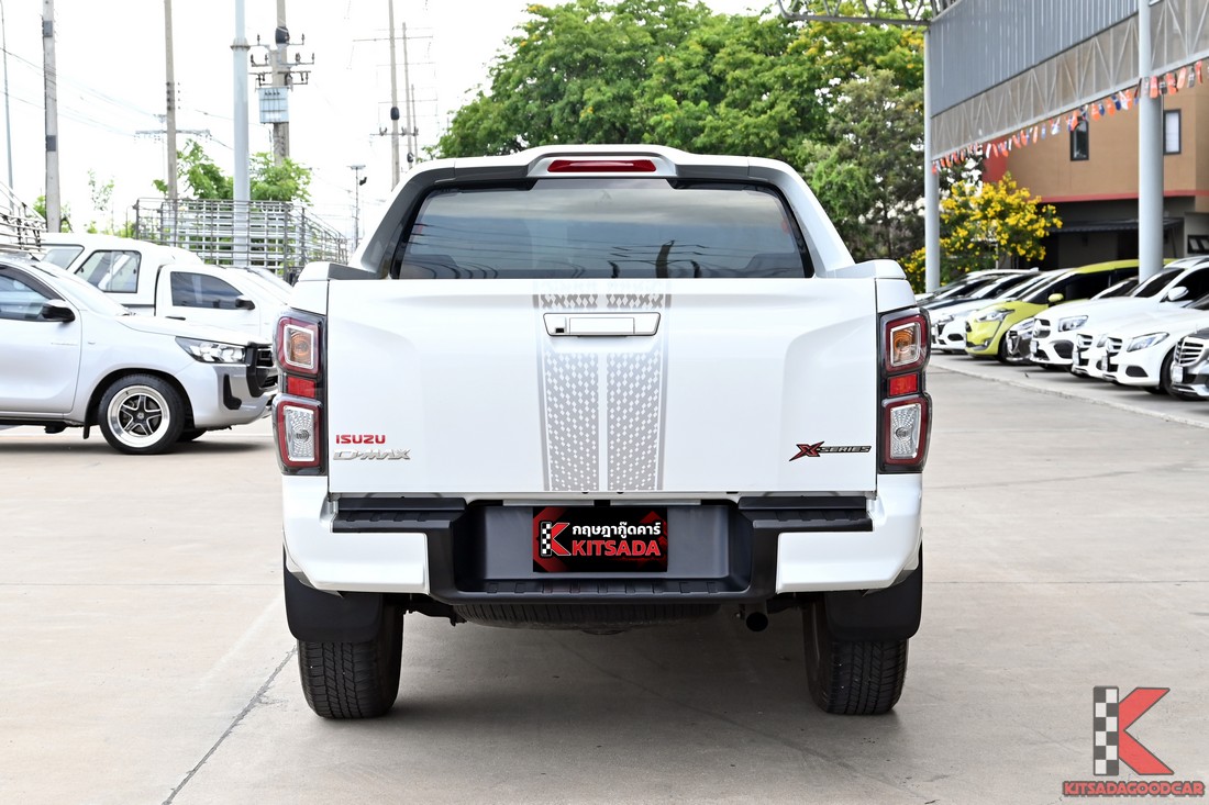 Isuzu D-MAX X-Series Hi-Lander Z 2022 มือสอง มุมด้านท้าย