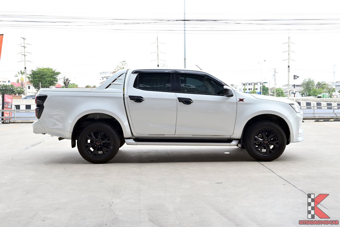 Isuzu D-MAX X-Series Hi-Lander Z 2022 มือสอง ด้านข้างตัวรถ