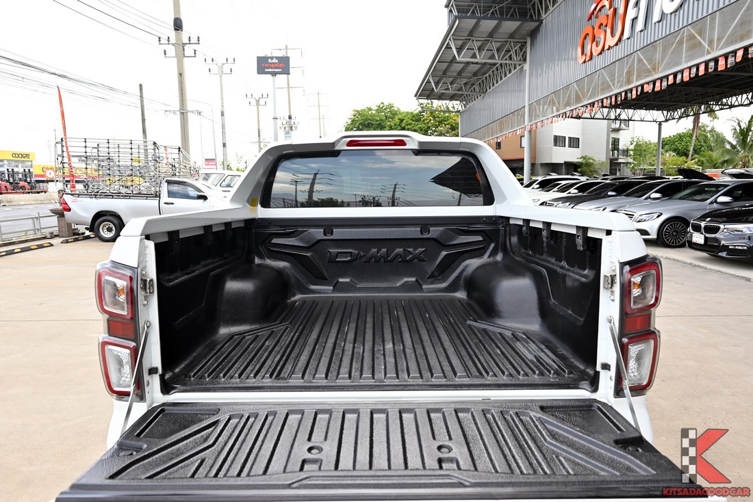 Isuzu D-MAX X-Series Hi-Lander Z 2022 มือสอง รูปภาพคันจริงลำดับที่ 6