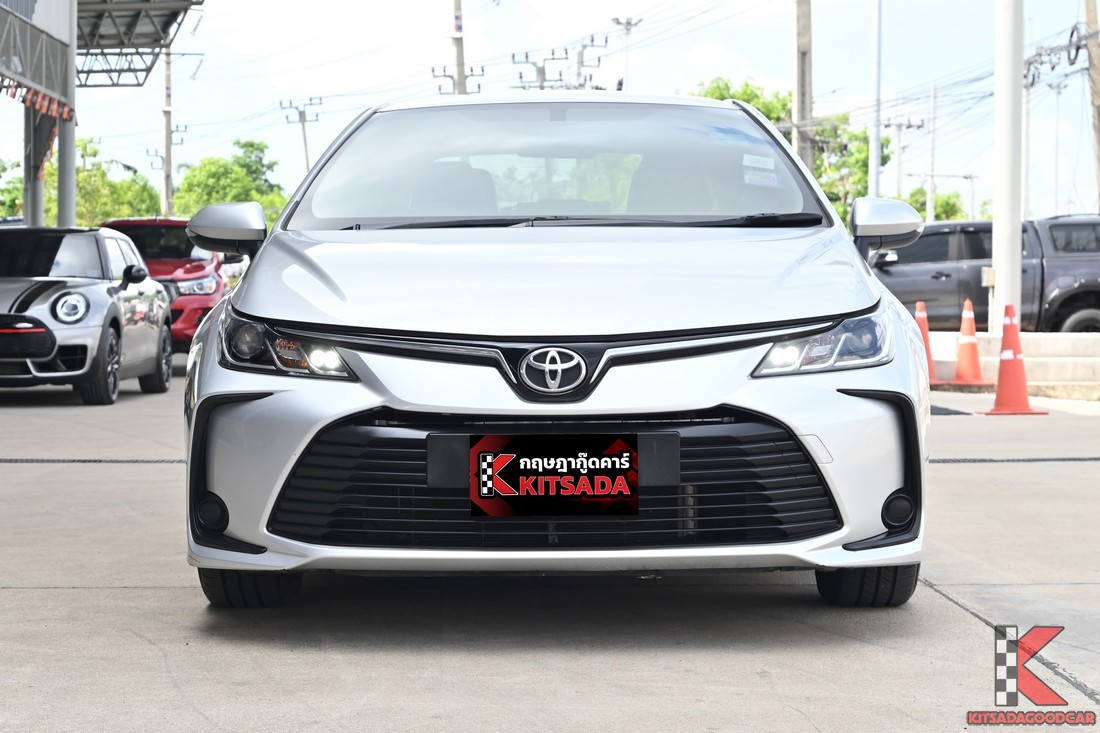 Toyota Corolla Altis 2021 มือสอง มุมด้านหน้า