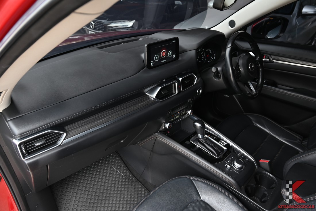 Mazda CX-5 2.0 SP 2022 มือสอง คอนโซลหน้า