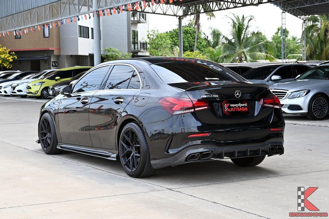 Mercedes-Benz A200 AMG Dynamic 2021 มือสอง มุมด้านหน้า