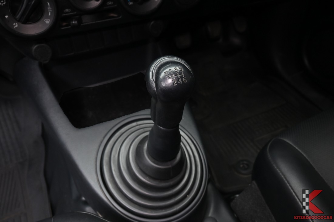 กระจกไฟฟ้า Toyota HILUX REVO Entry 2023