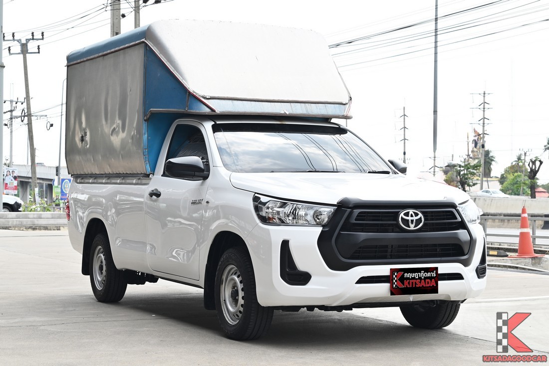 Toyota Hilux Revo 2.4 Single Cab Entry 2023 มุมเอียงด้านหน้า ติดตู้ทึบ 1.8 ม.