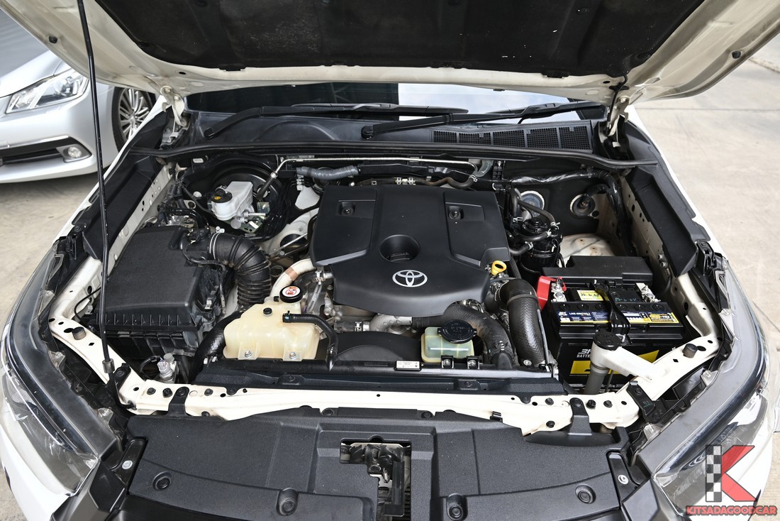 ห้องเครื่องดีเซล 2.4 ลิตร