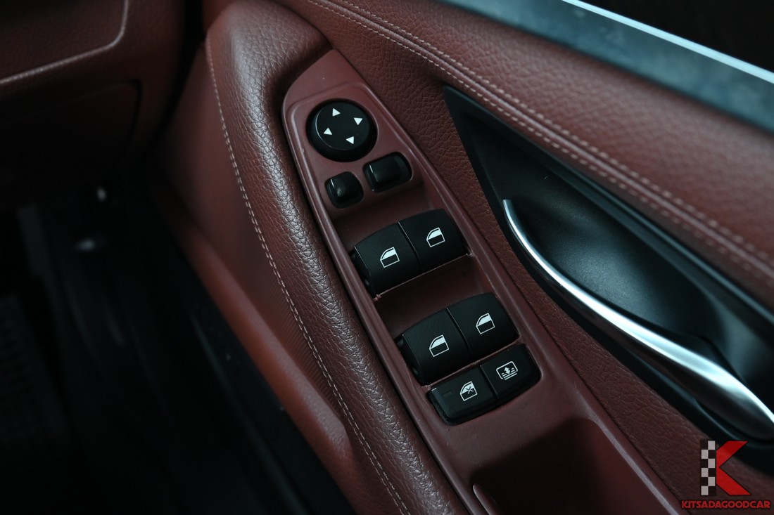 สวิตช์กระจก/กระจกมองข้างไฟฟ้า