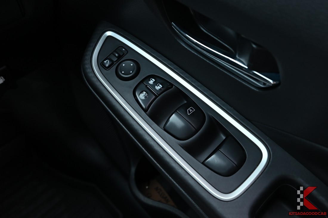 Nissan Almera 2020 มือสอง เบาะหลัง