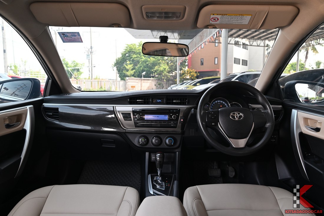Toyota Corolla Altis 2014 มือสอง เบาะคู่หน้า