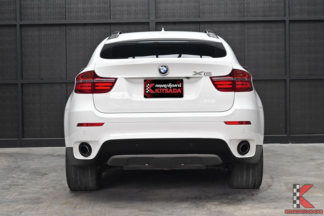 BMW X6 3.0 E71 xDrive30d ปี 2014 ด้านท้ายรถ