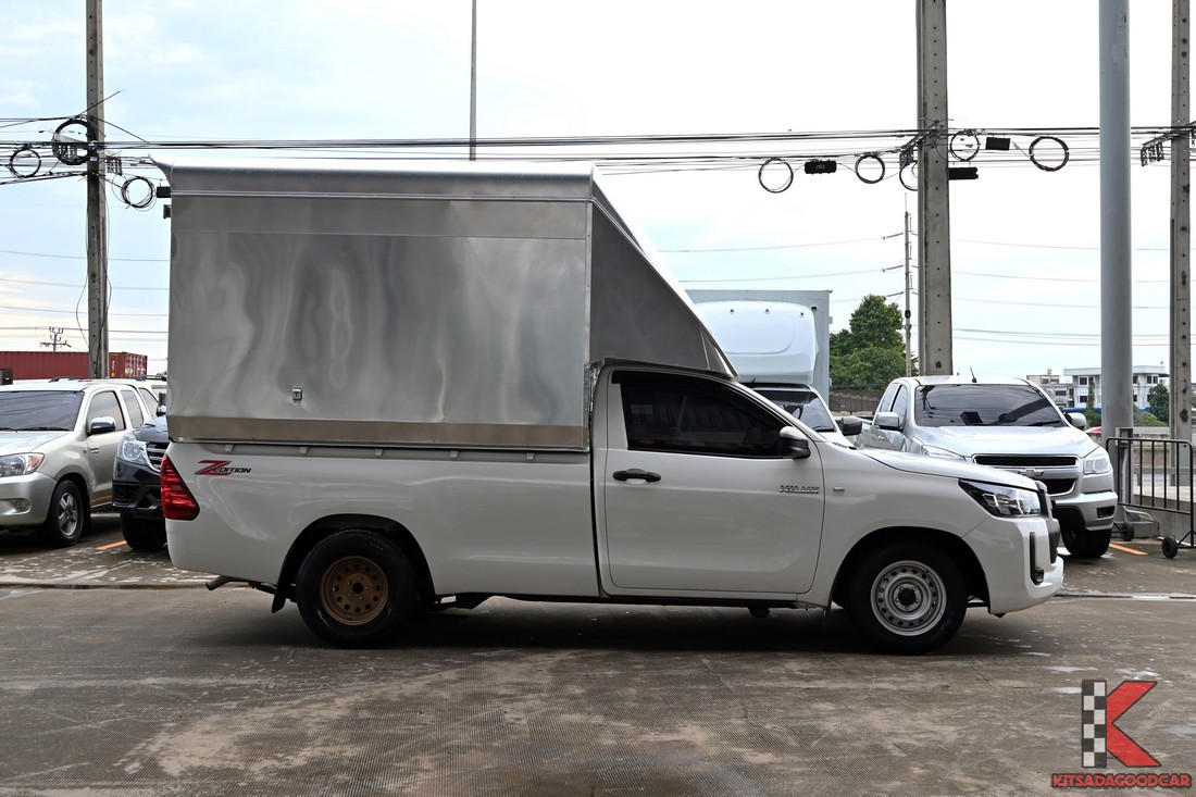 Toyota Hilux Revo 2023 รายละเอียดด้านข้างตู้ทึบ
