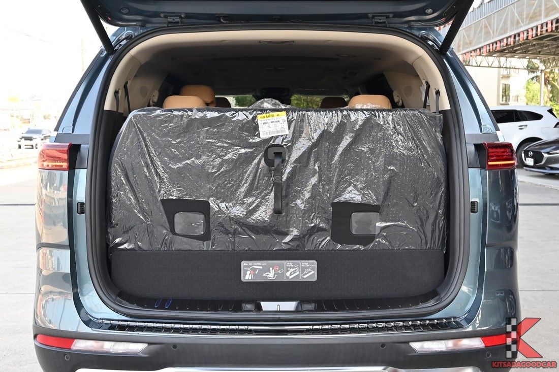 พื้นที่สัมภาระท้าย แถวสามตั้ง