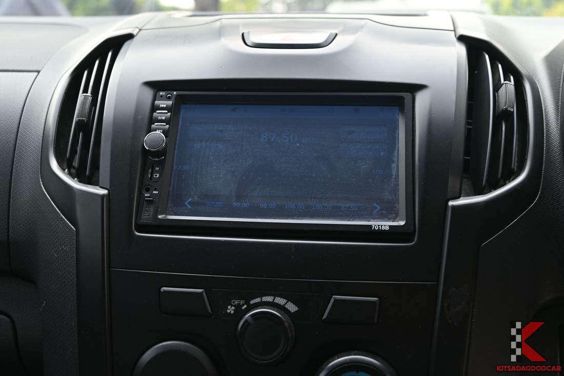 ชุดเครื่องเสียงจอสัมผัส