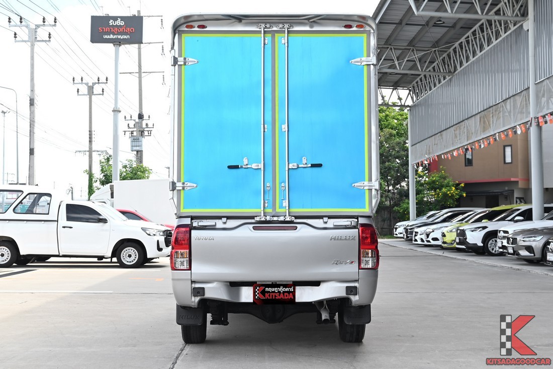 Toyota HILUX REVO 2.4 Single Cab ตู้ทึบ ด้านข้างตัวรถ