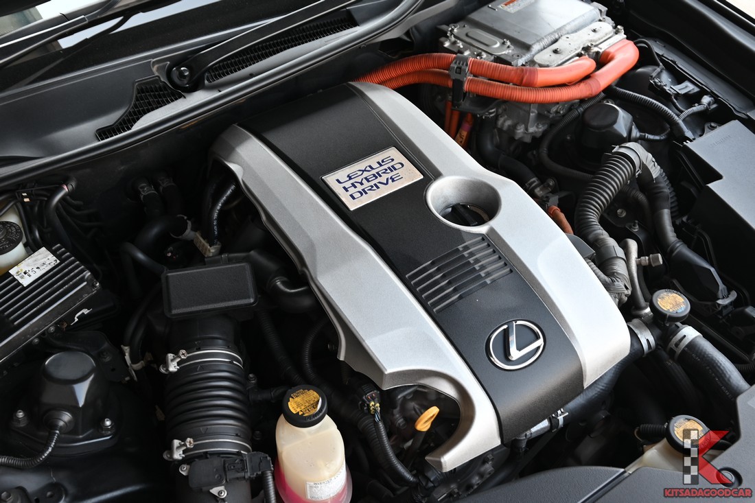 GS300h 2014 ห้องเครื่องระบบไฮบริด