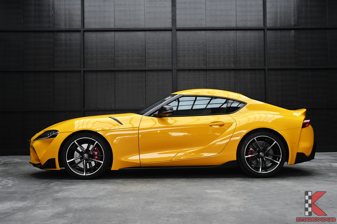 Toyota GR Supra 3.0 ปี 2021 มือสอง สีเหลือง รหัส AII ภาพรถจริง 5