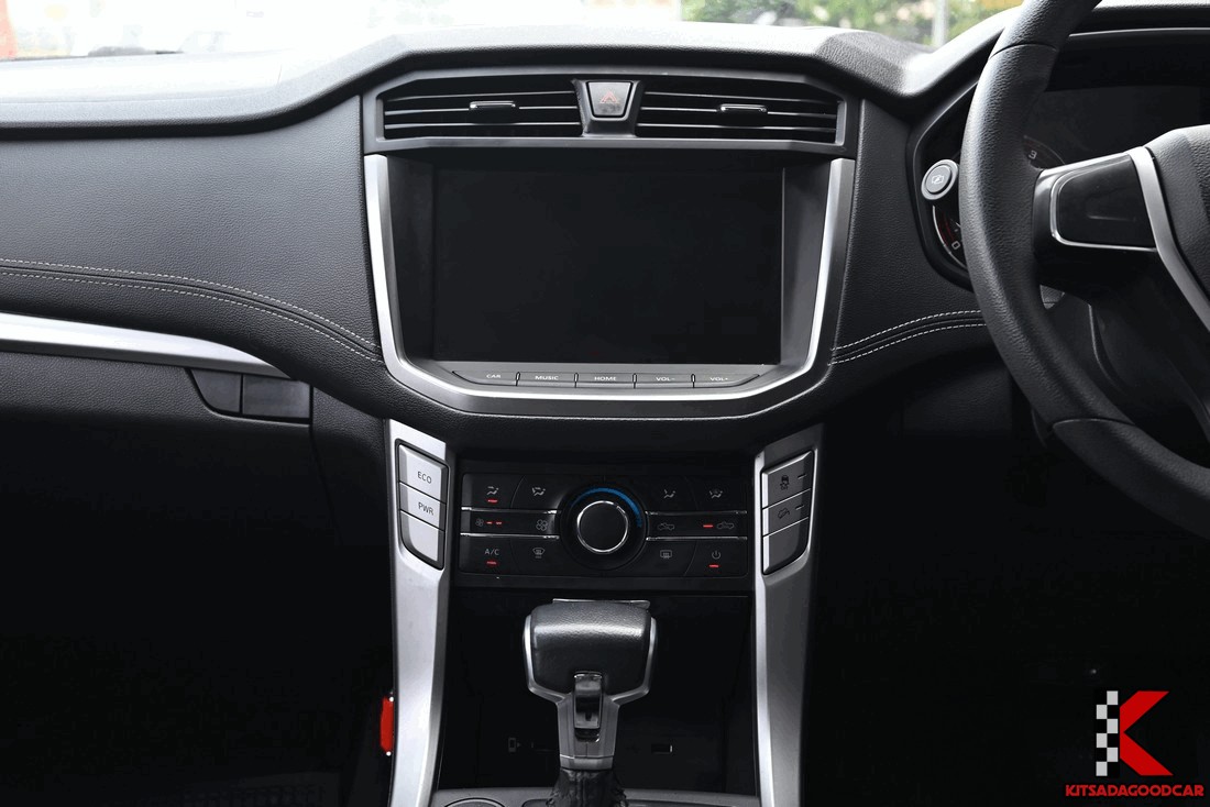 MG Extender 2022 มือสอง แผงคอนโซลหน้า