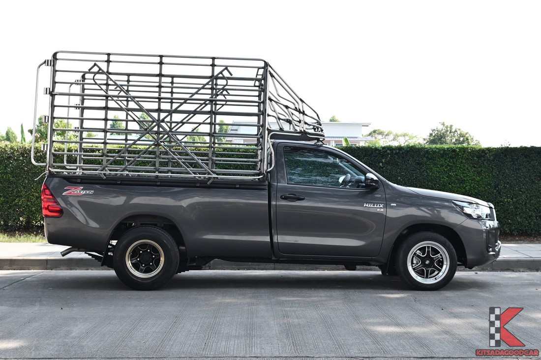 ด้านข้างเต็มคัน Toyota Hilux Revo 2022 คอกสแตนเลส