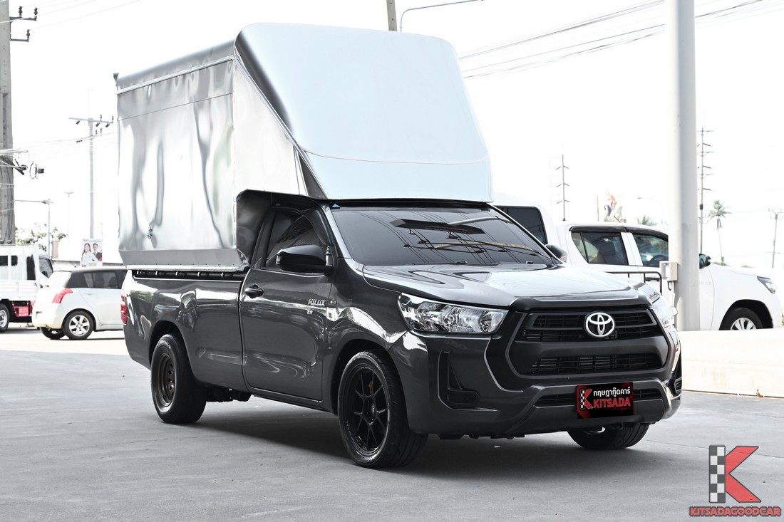 Toyota Hilux Revo 2024 Single Cab Entry สีเทา ติดตู้/หลังคาสแตนเลสสูง 2.10 เมตร มุมหน้าเฉียง