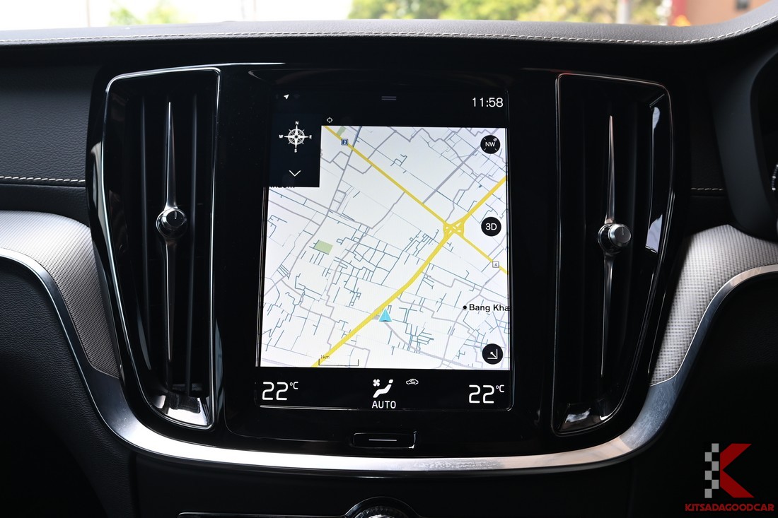 กล้องรอบคัน/จอแสดงผล (ตามรูป)