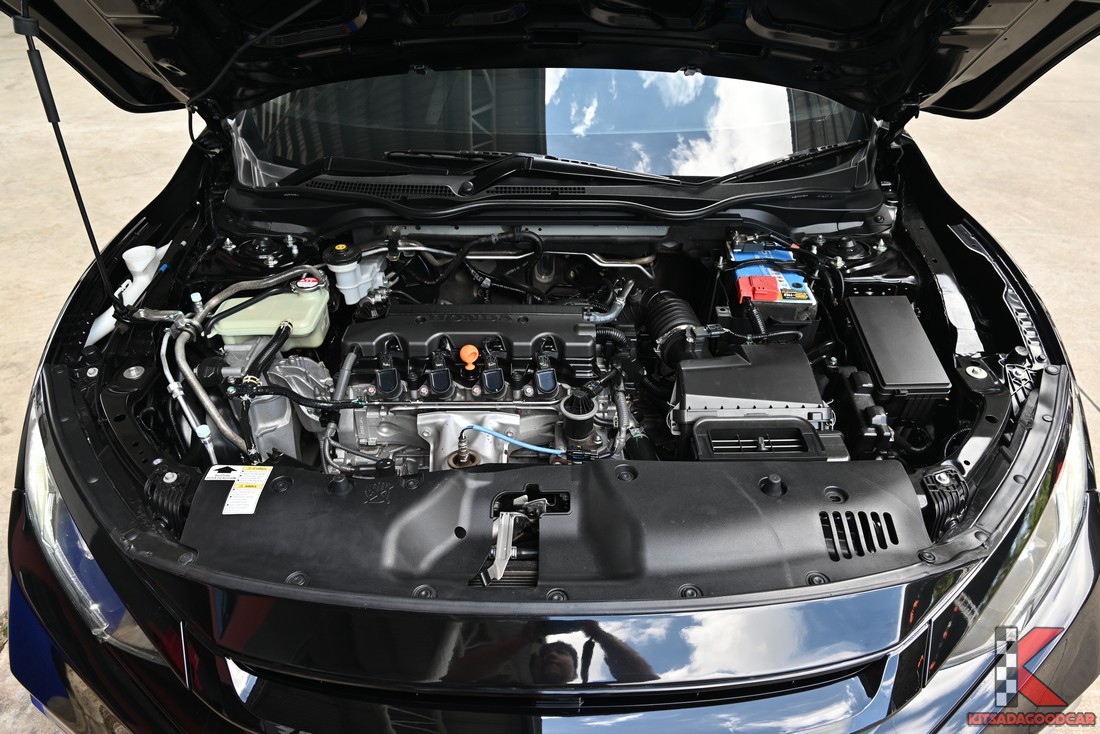 Honda CIVIC 1.8 FC EL ปี 2021 ห้องเครื่องเบนซิน 1.8 VTEC