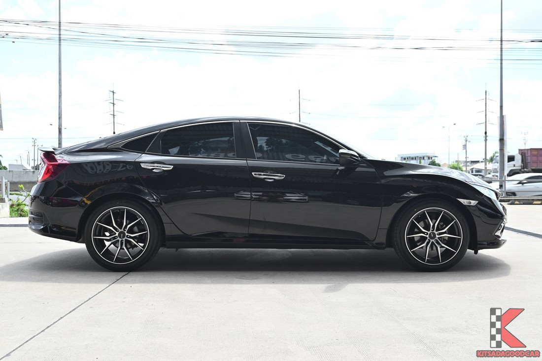 Honda CIVIC 1.8 FC EL ปี 2021 ด้านข้างตัวรถ