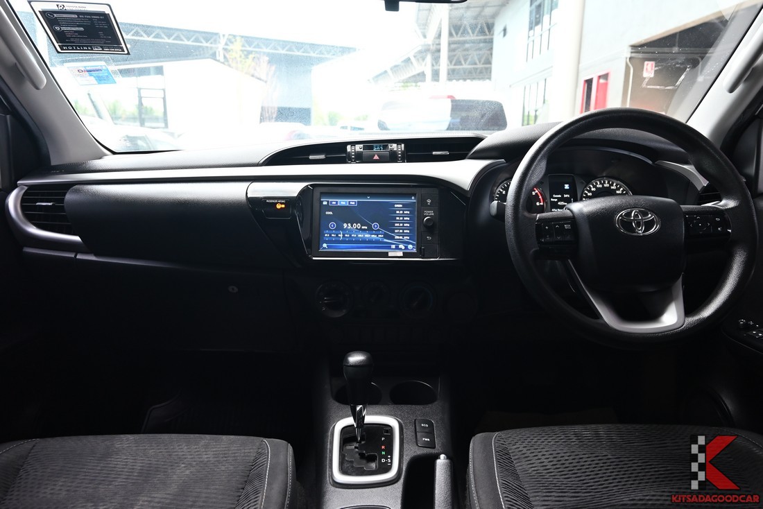 Toyota HILUX REVO หน้าจอเครื่องเสียงและพวงมาลัย