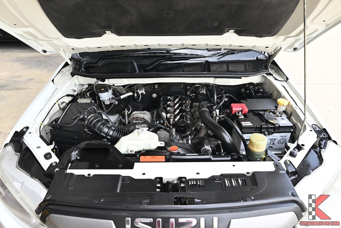 Isuzu D-MAX 1.9 Spark 2021 ห้องเครื่องดีเซล 1.9