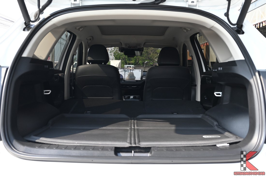 พับเบาะเพิ่มพื้นที่ท้าย Jolion