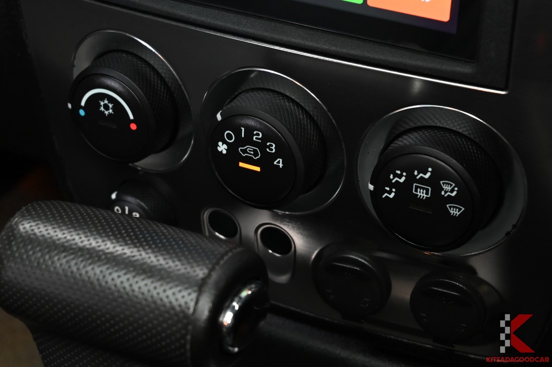 Hummer H3 3.7 4WD 2010 มือสอง เบาะหลัง 5 ที่นั่ง