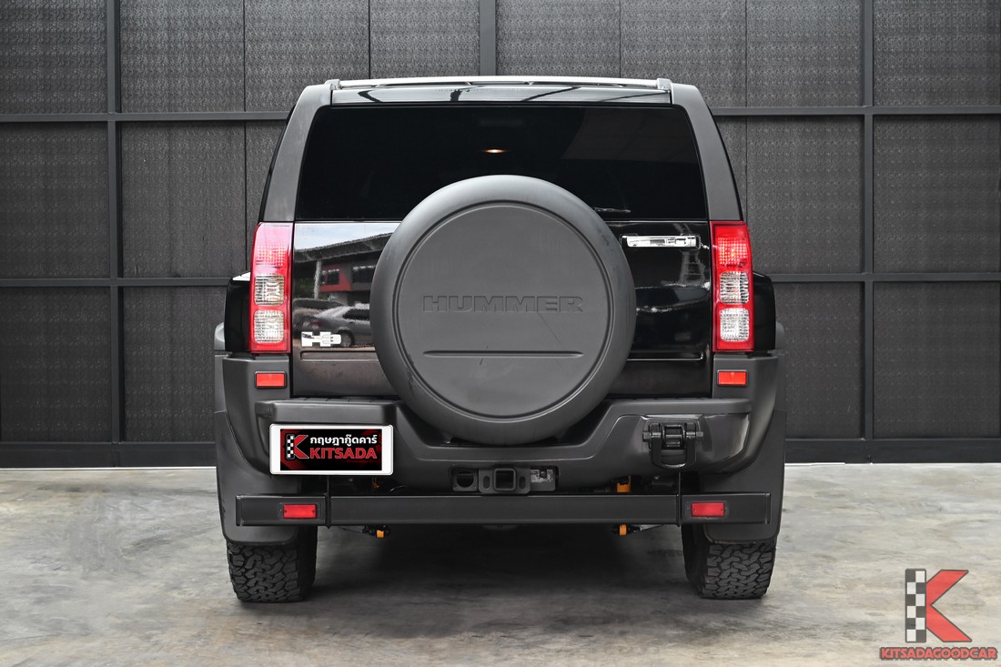 Hummer H3 3.7 4WD 2010 มือสอง สีดำ มุมด้านท้าย