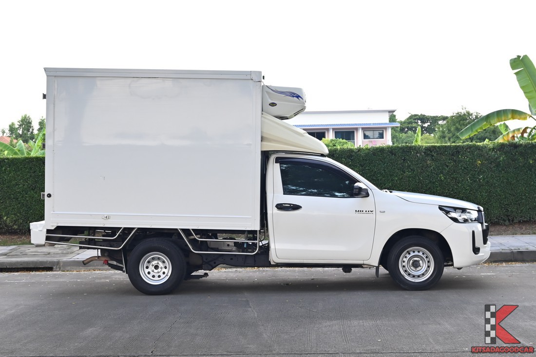 Toyota Hilux Revo ตู้เย็น 2021 มุมข้างซ้าย