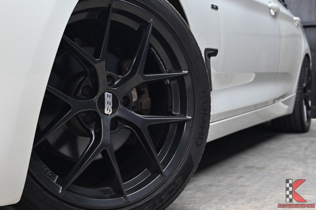 ล้ออัลลอย BMW 320d F34 Gran Turismo Sport ปี 2015